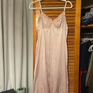 Vintage Vassarette Lace-Trim Slip in Light Blush 34 TT